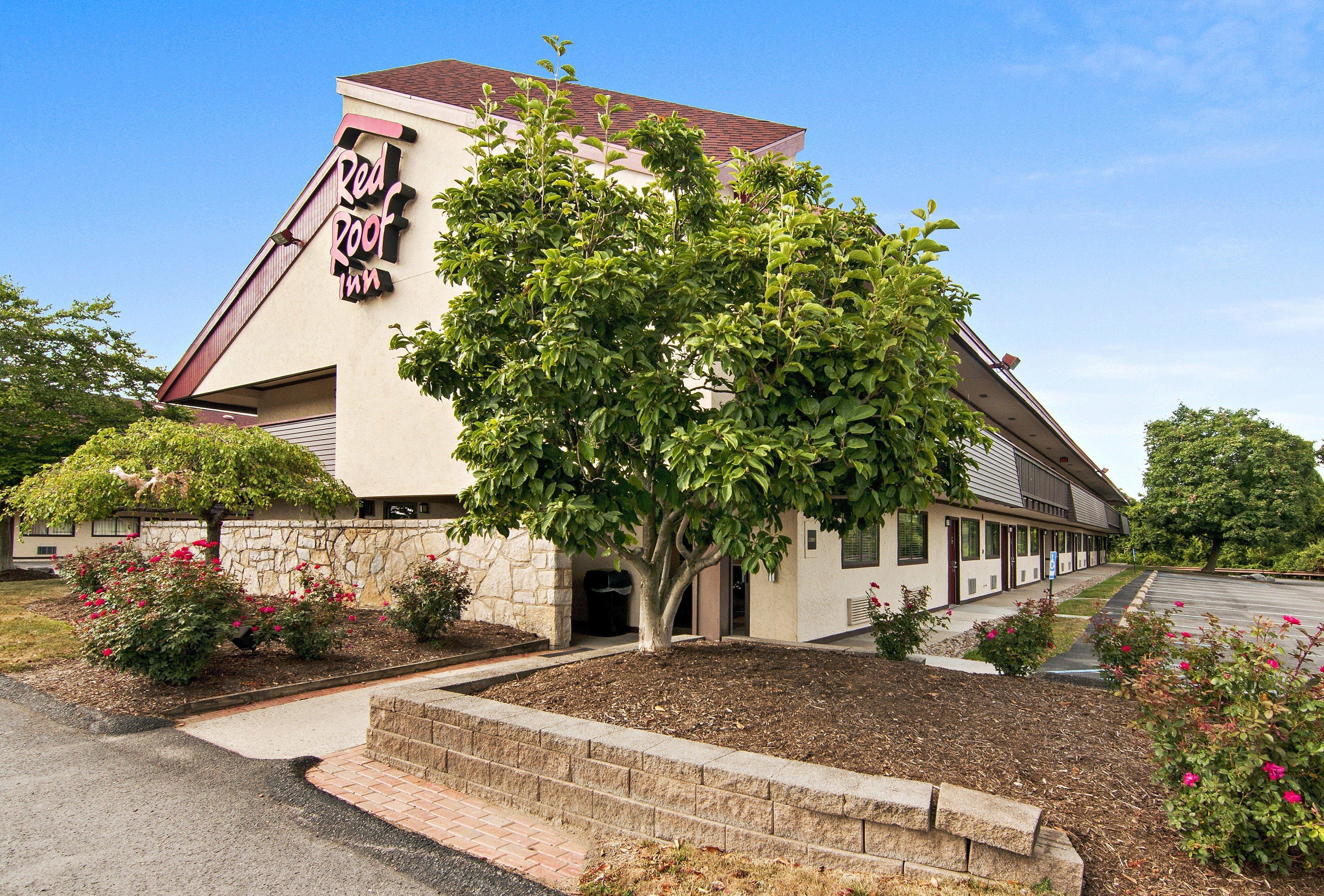 Red Roof Inn Fairmont Exterior foto